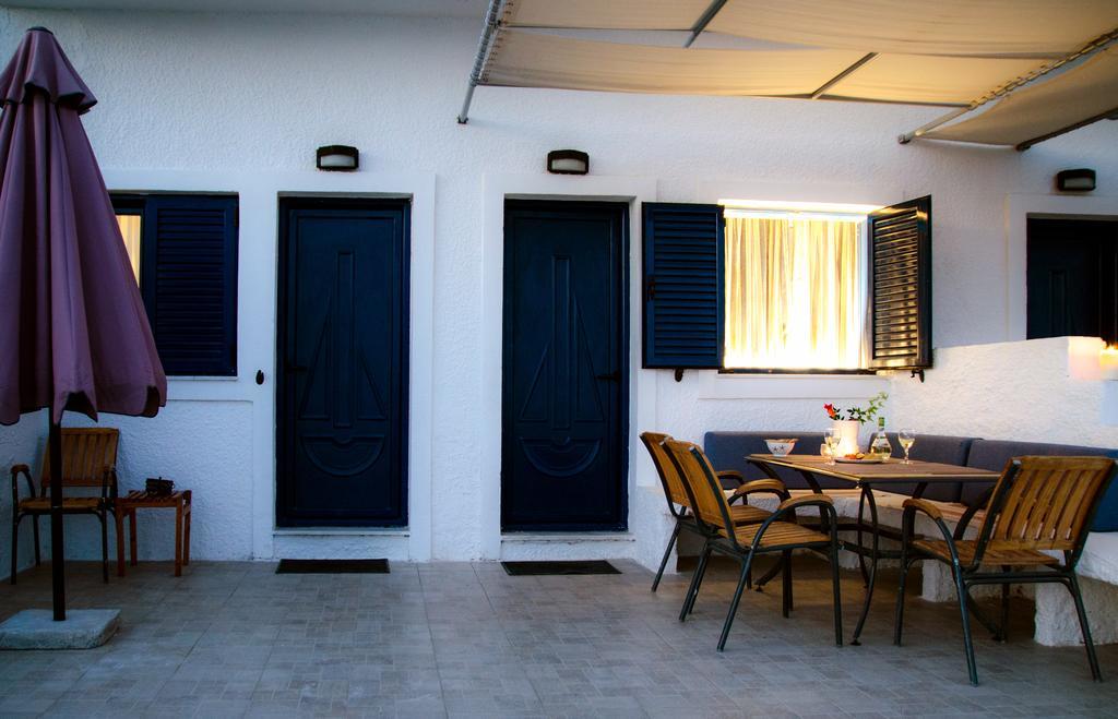 Yialos Studios-Apartments Makrýgialos Extérieur photo